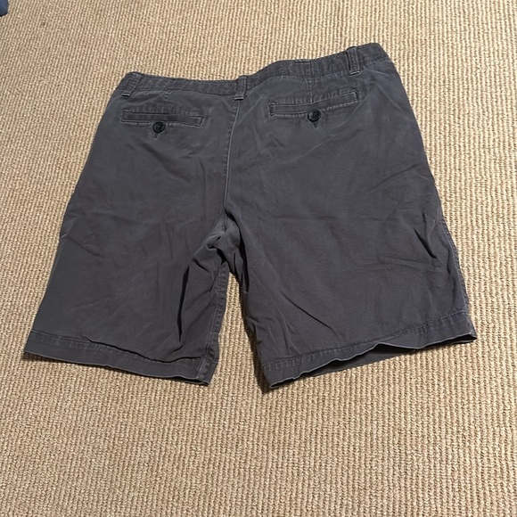 Flat front dark gray shorts - Picture 2 of 2